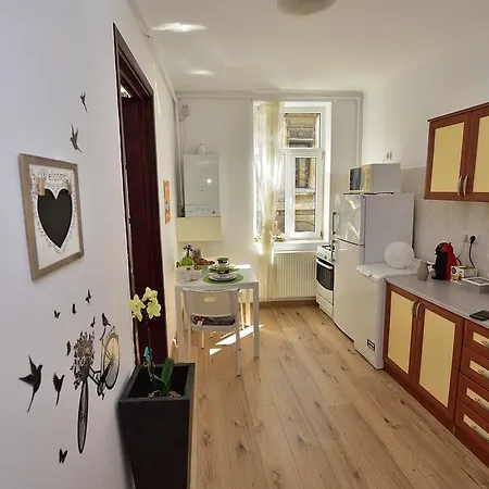 Sweet Story Studio Apartment *